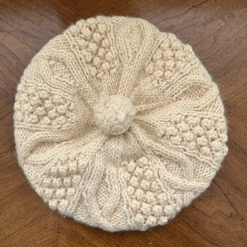 ☘️Irish Wool Women’s Cap☘️